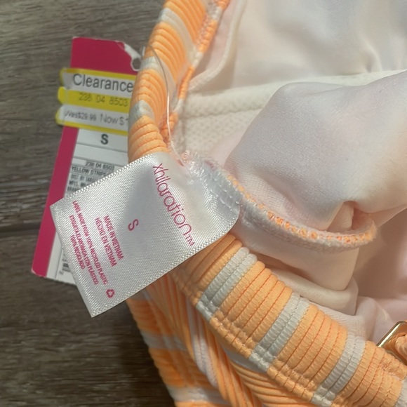 Xhiliration size small one piece swimsuit - Picture 4 of 4